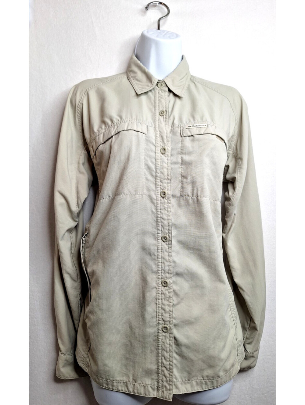 Columbia Vented GRT Flap Pockets Roll-Tab Sleaves Button-up Shirt Gorpcore Sz M
